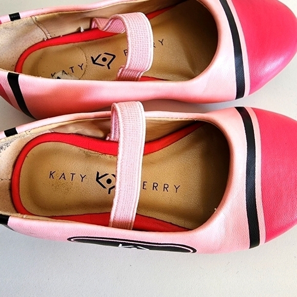 Katy Perry The Crayon -T in Pink - Picture 4 of 8